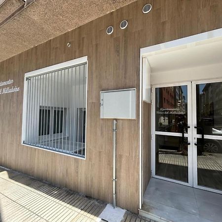 Apartamentos Torres Del Milladoiro 에임스 외부 사진