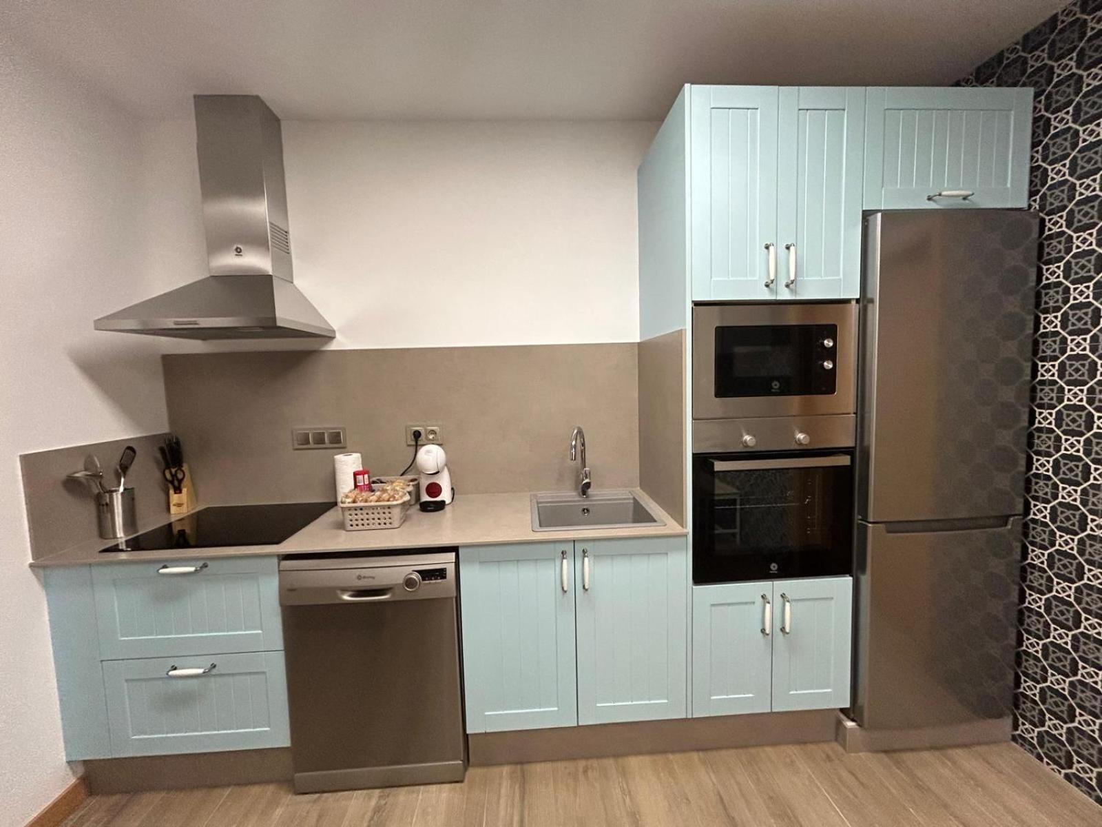 Apartamentos Torres Del Milladoiro 에임스 외부 사진