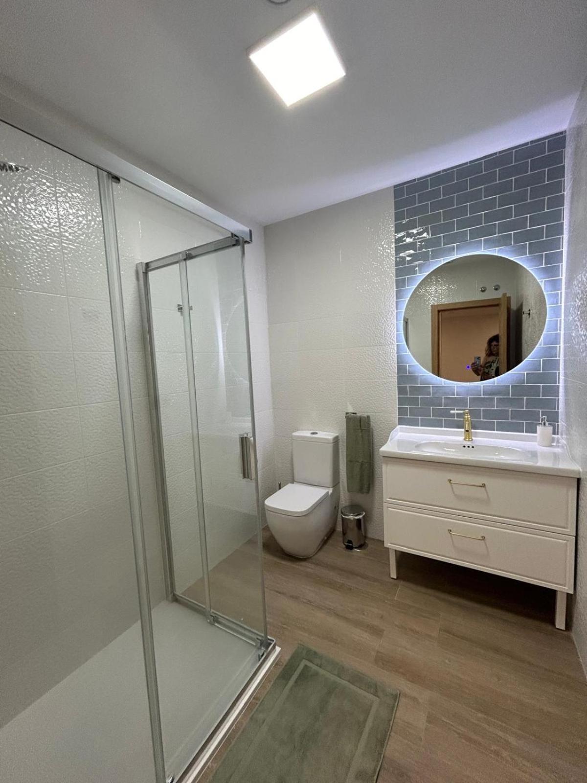 Apartamentos Torres Del Milladoiro 에임스 외부 사진