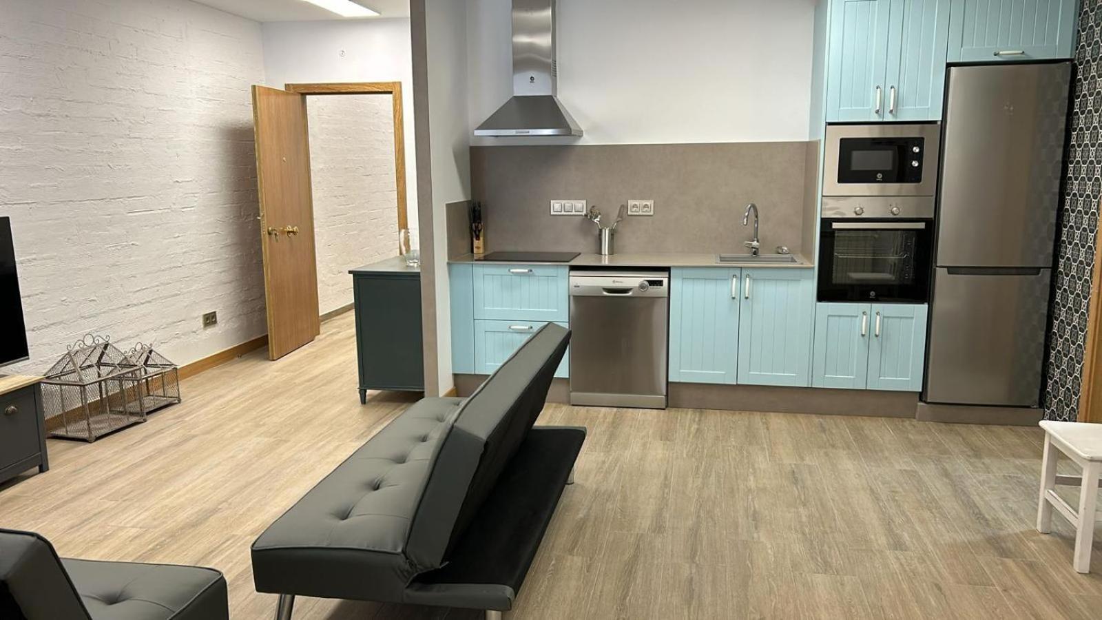Apartamentos Torres Del Milladoiro 에임스 외부 사진